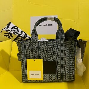 Marc jacobs,Tote, small, wash monogram denim,new with tags,authentic